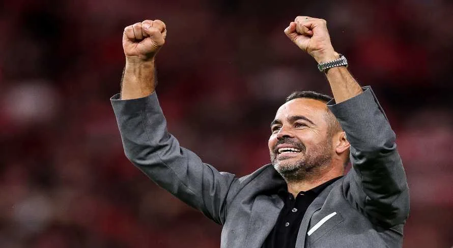 Novo técnico do Botafogo afirma conhecer “bastante” do futebol brasileiro