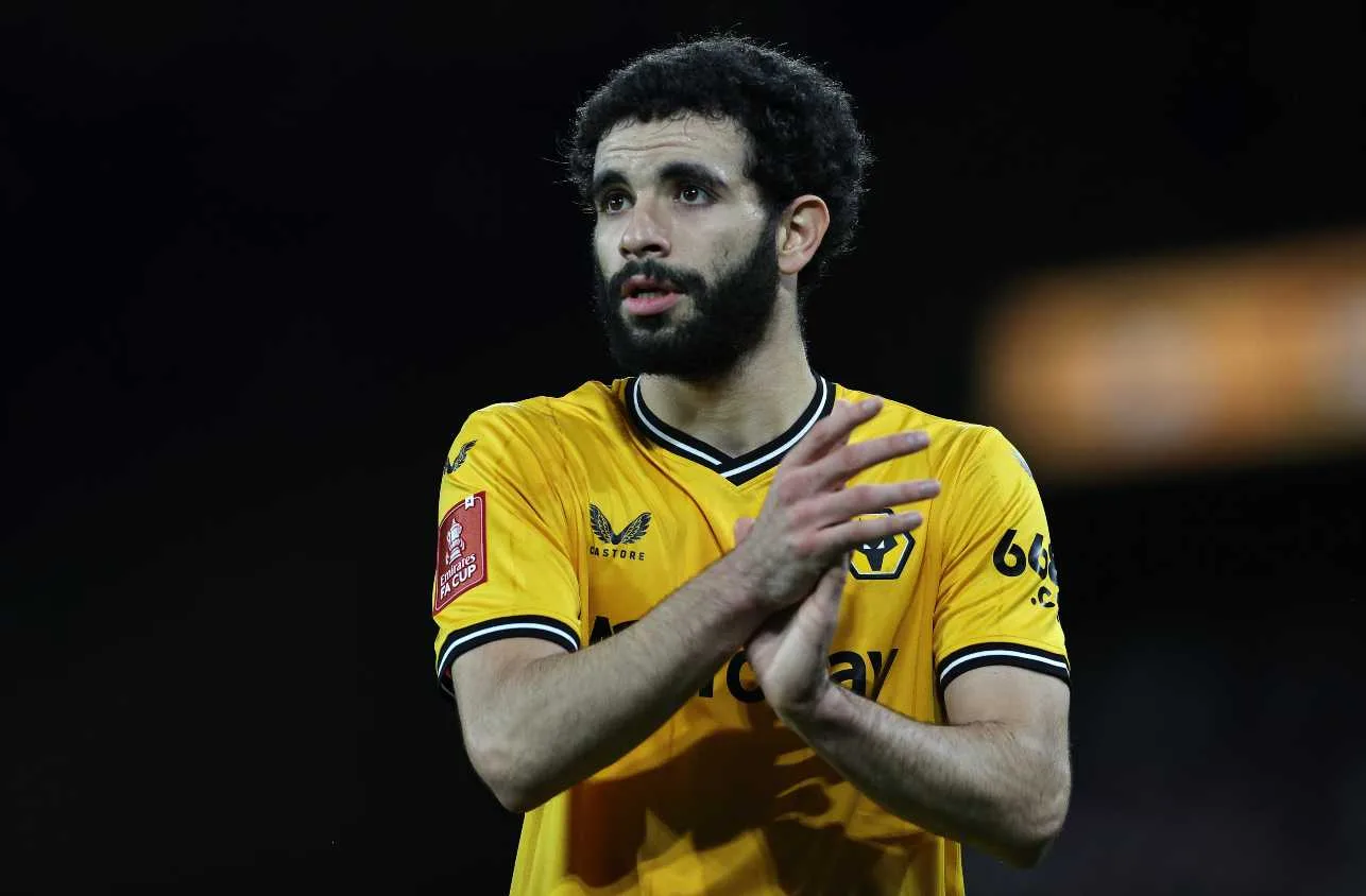 Liverpool: Klopp recomenda contratação de zagueiro do Wolverhampton