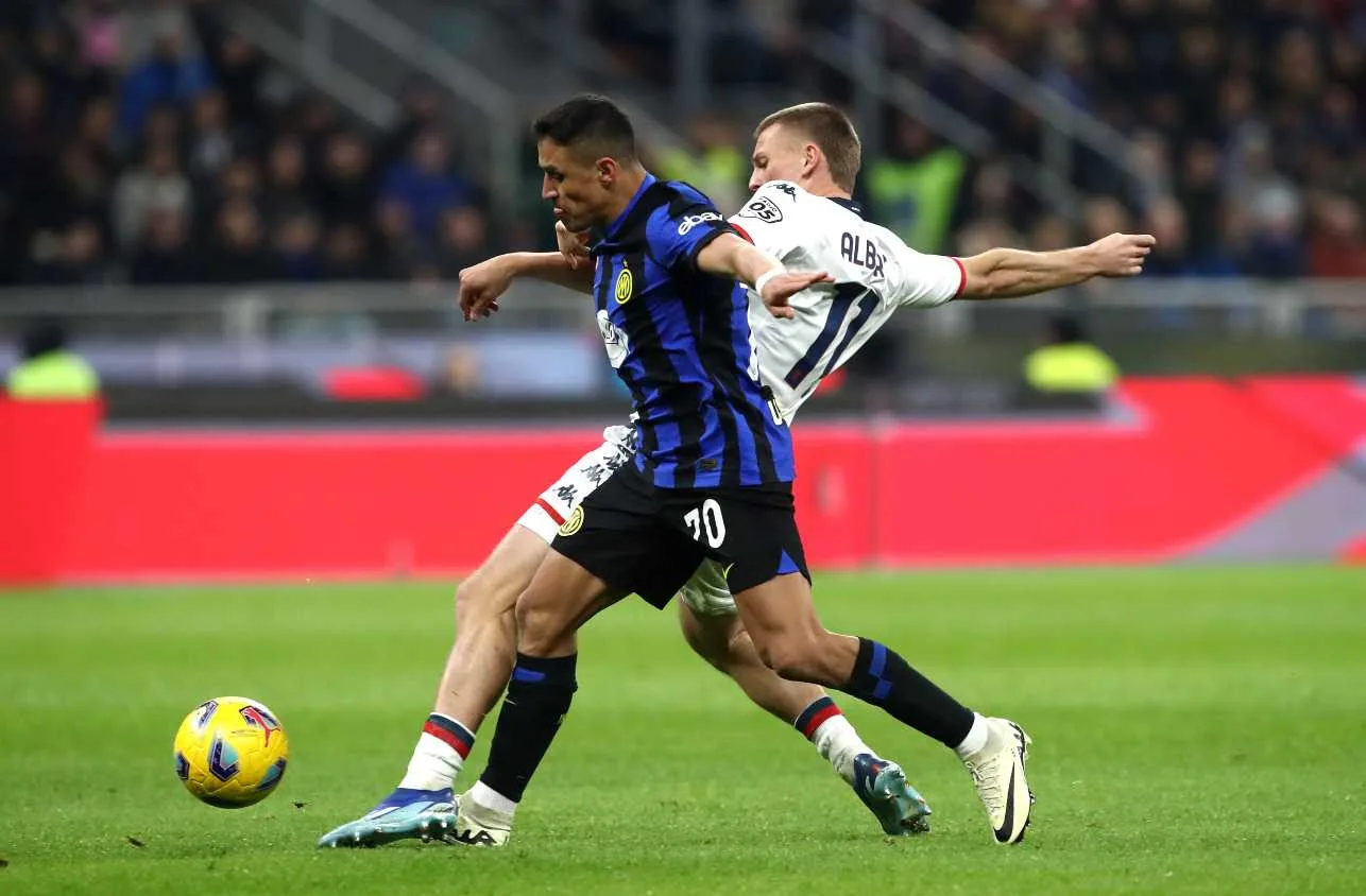 Inter de Milão vence o Genoa e segue na liderança do Campeonato Italiano