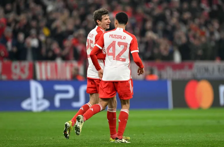 Thomas Müller anota o segundo do Bayern de Munique contra a Lazio; veja