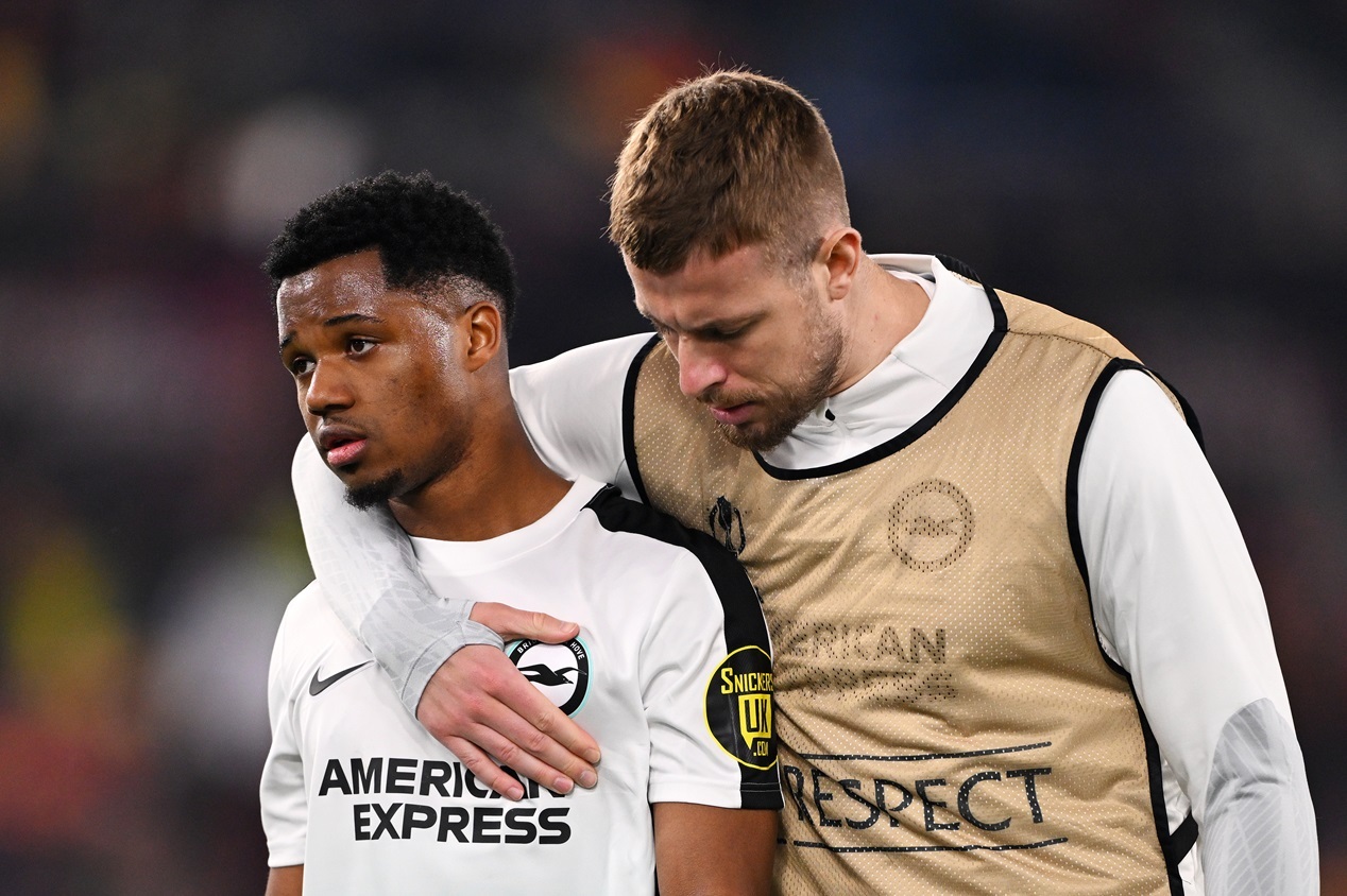 Brighton se complica após perder para a Roma na Europa League