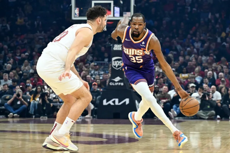 NBA: em jogo apertado, Durant brilha e Suns viram sobre os Cavaliers
