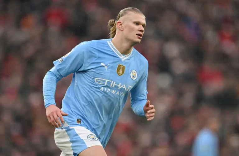 Man City lança ‘turnê’ nos EUA; campanha tem John Cena zuando Haaland