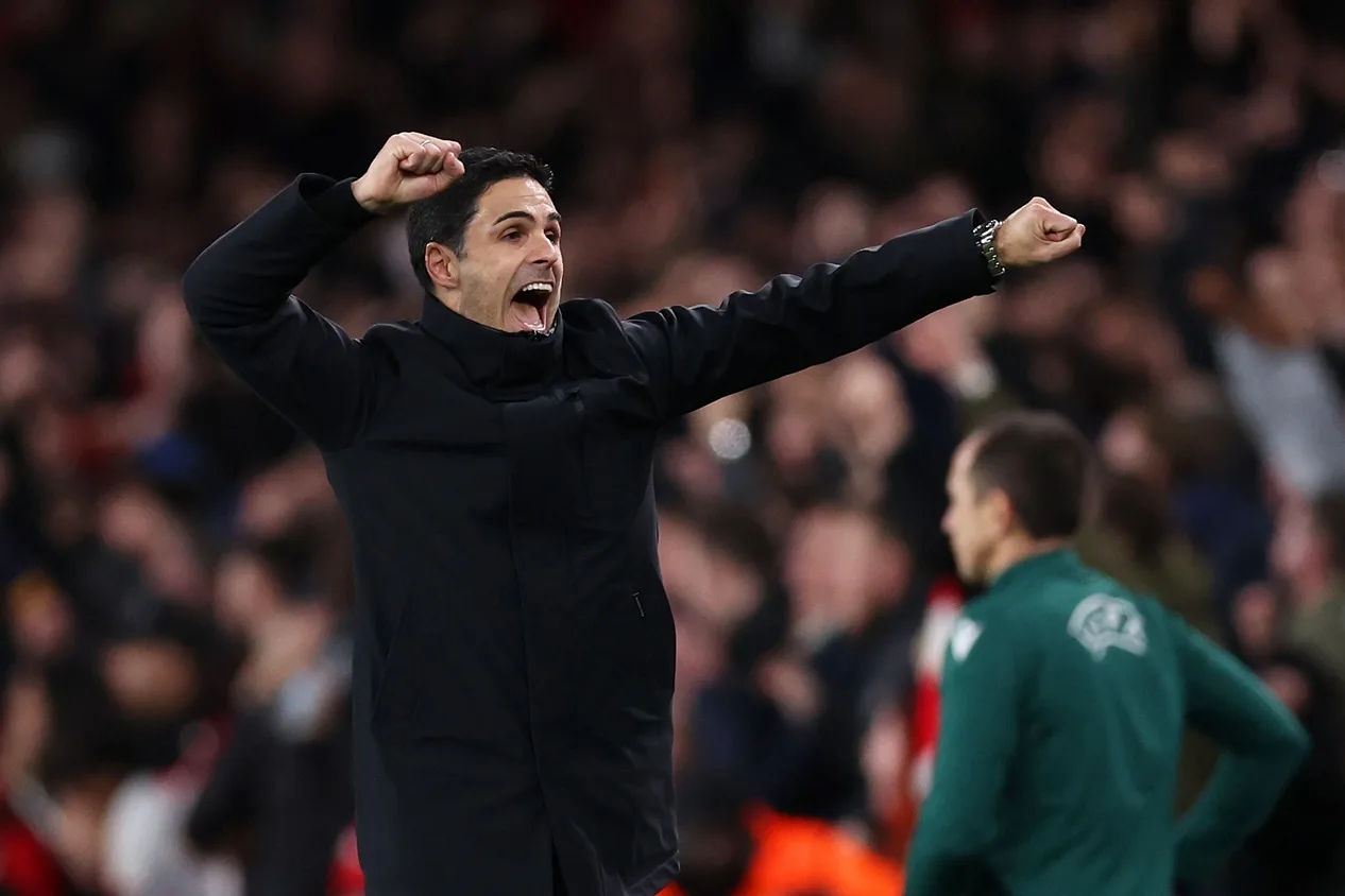 Arsenal vence Porto nos pênaltis e avança para as quartas da Champions League