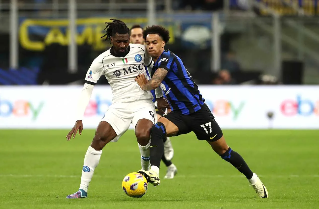 Com gol de brasileiro, Napoli busca o empate contra a Inter de Milão no Italiano