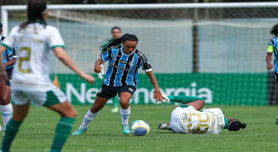 Palmeiras derrota o Grêmio e volta a vencer no Brasileirão Feminino