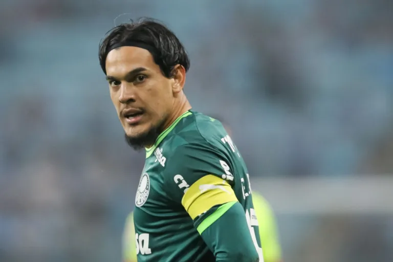 Saiba quando o Palmeiras pode ter o retorno do zagueiro Gustavo Gómez