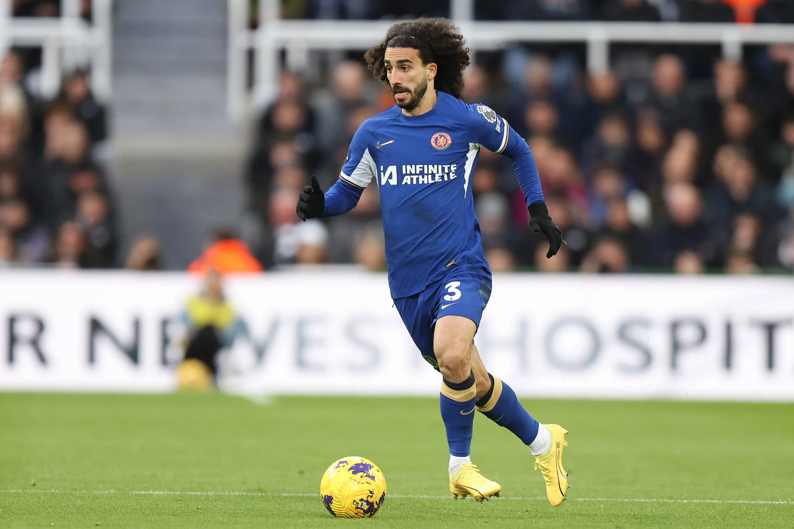 Marc Cucurella, do Chelsea, na mira de times da La Liga
