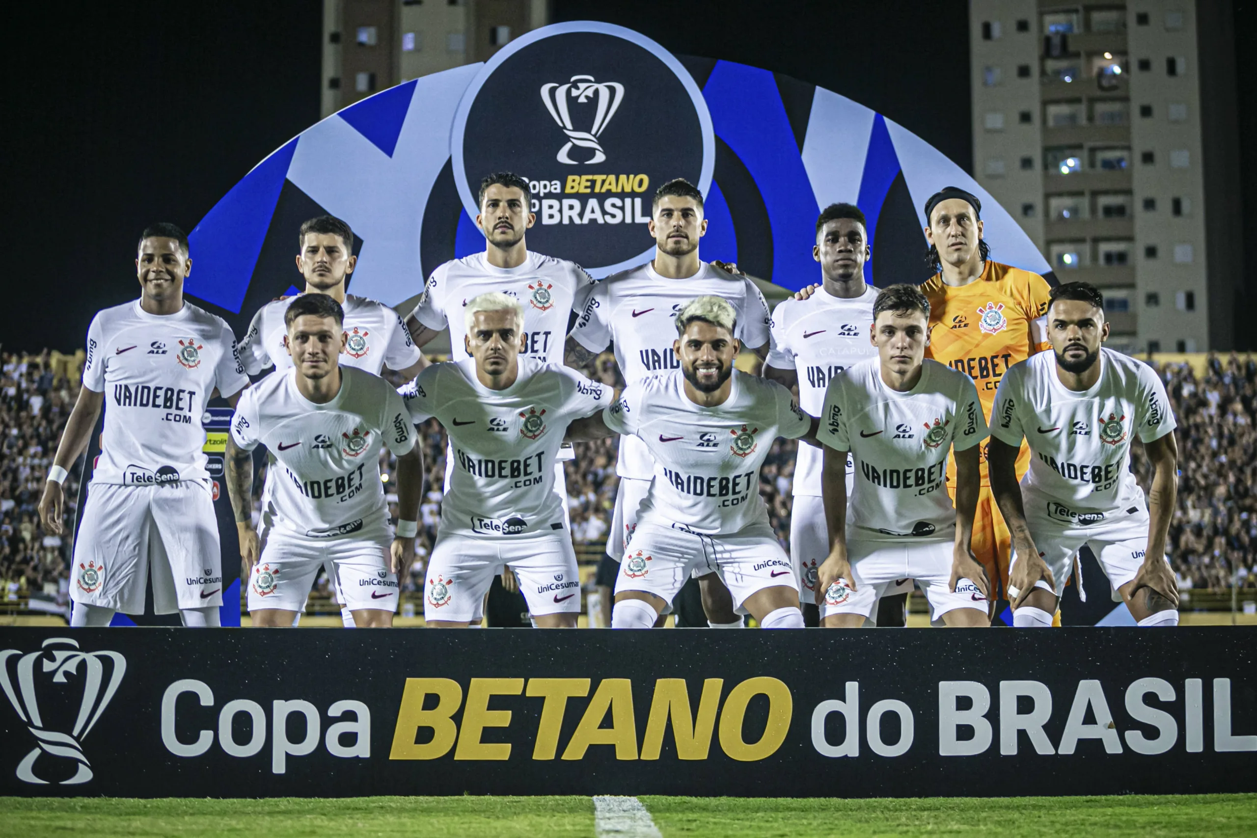 Flávio Prado cobra CBF após atitude de Fagner, do Corinthians, na Copa do Brasil: “muito claro”