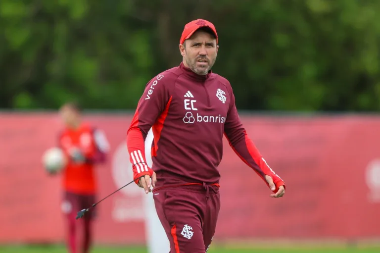 Internacional tem dois desfalques contra o São Luiz; veja lista