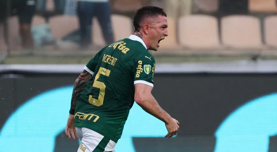 Denílson indica dois jogadores do Palmeiras que jogariam na Europa: “Por que não?”