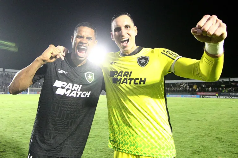 Rizek elogia jogador do Botafogo em jogo da Libertadores: “Atuação grande”