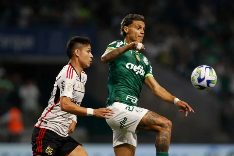 Ana Thaís aponta time destaque do futebol brasileiro: “Casca grossa”