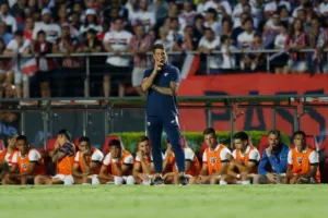 Mano pede demissão de técnico de time do Brasileirão: “Pecando”