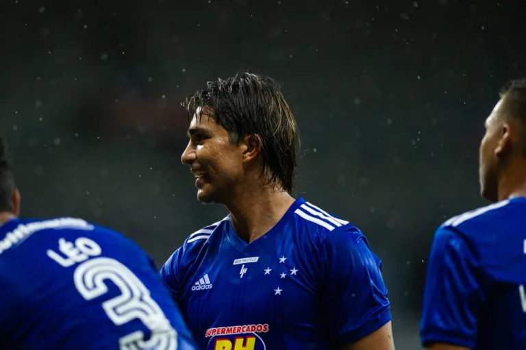 Cruzeiro negocia retorno de Marcelo Moreno; saiba mais