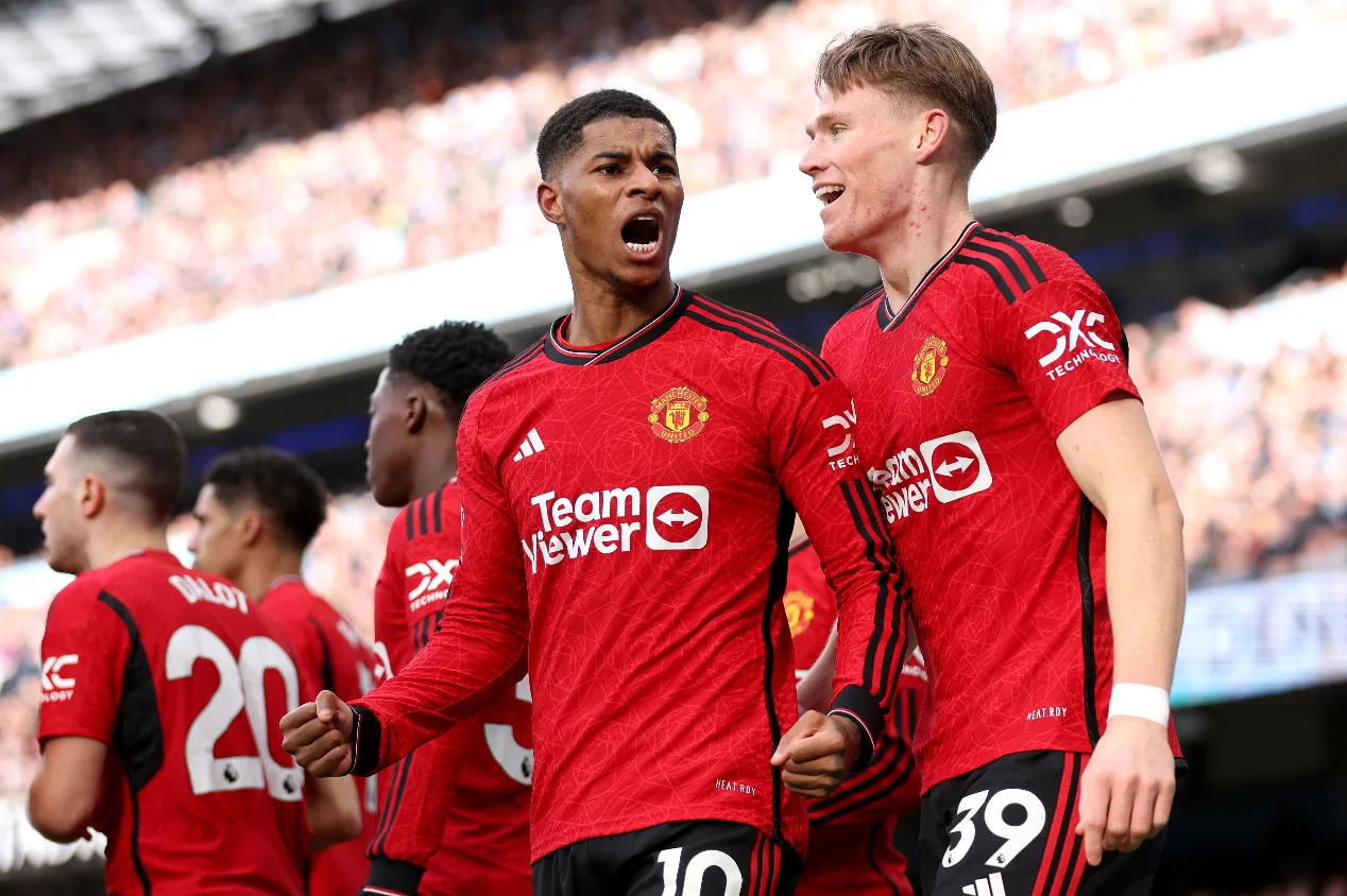 PSG prepara oferta gigantesca por jogador do Manchester United; saiba mais