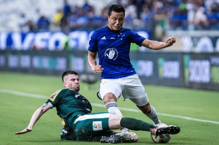 Nicola responde se o SPFC tem interesse em Marlon, do Cruzeiro