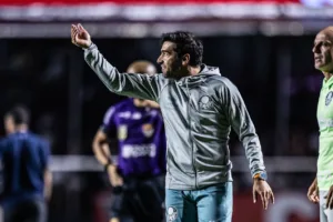 Massini defende comportamento de Abel Ferreira em SPFC x Palmeiras