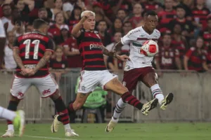 Mauro Cezar critica postura do Flamengo na semifinal do Carioca: “Exagerou”