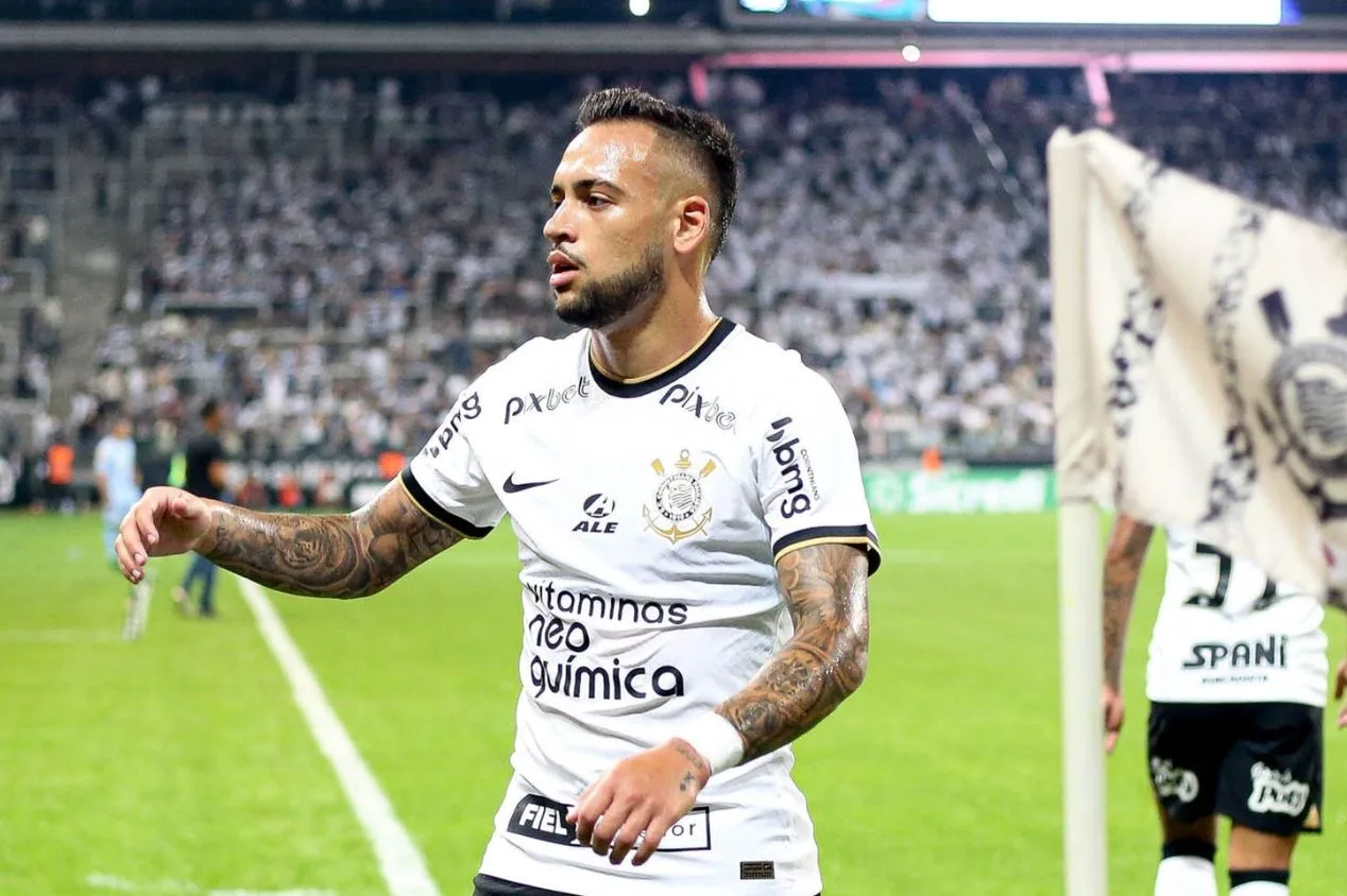 Shakhtar diz ‘sim’ ao Flamengo e Maycon deve deixar o Corinthians