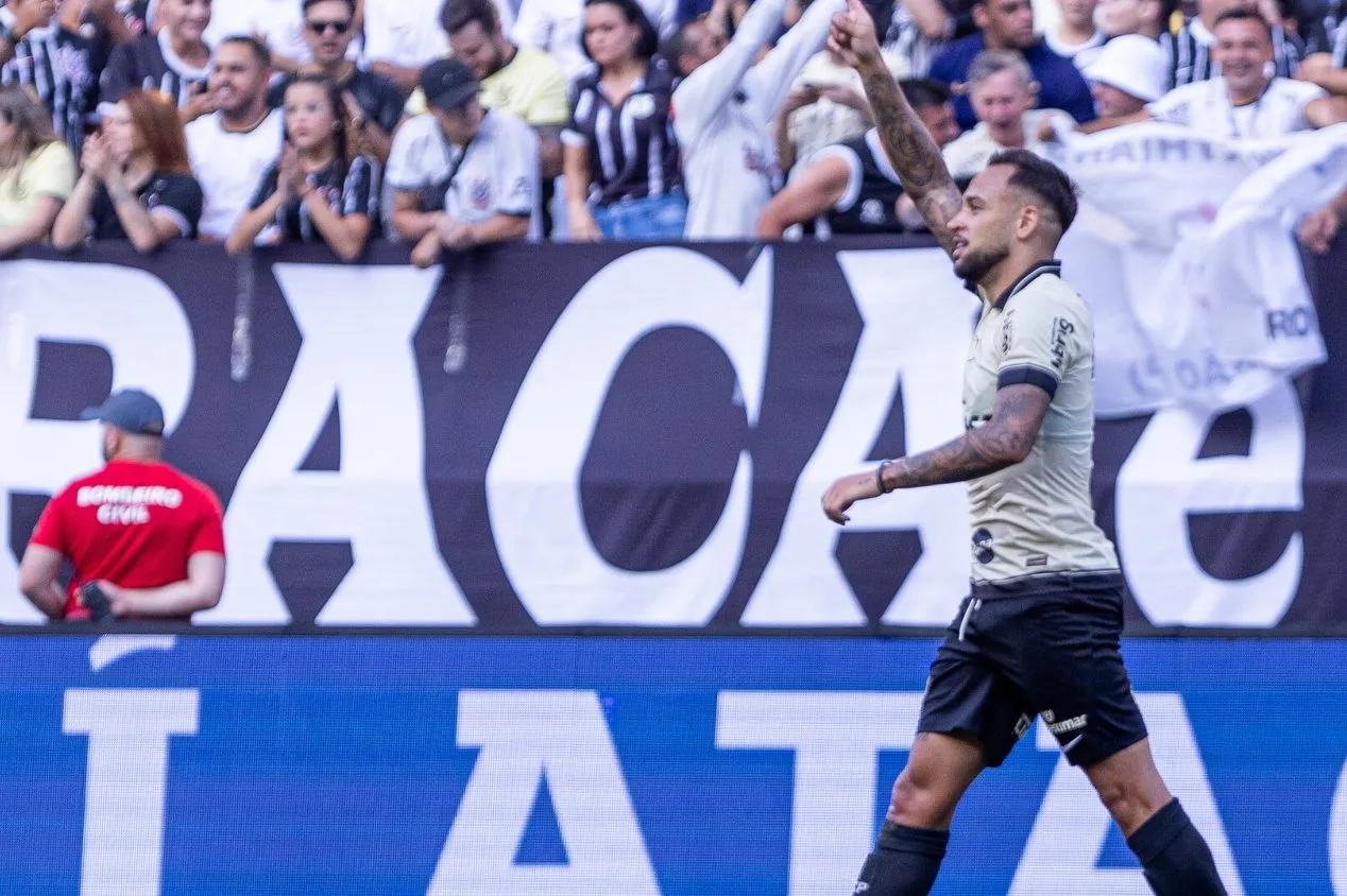 Flamengo faz proposta por titular do Corinthians; veja detalhes