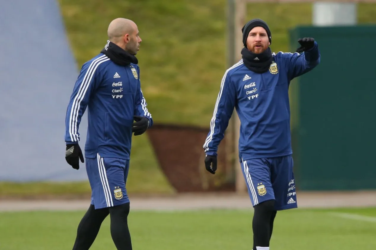 Messi recebe convite de Mascherano para jogar as Olimpíadas pela Argentina
