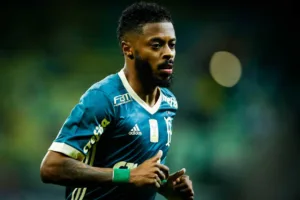 Michel Bastos crava o melhor técnico do futebol brasileiro hoje