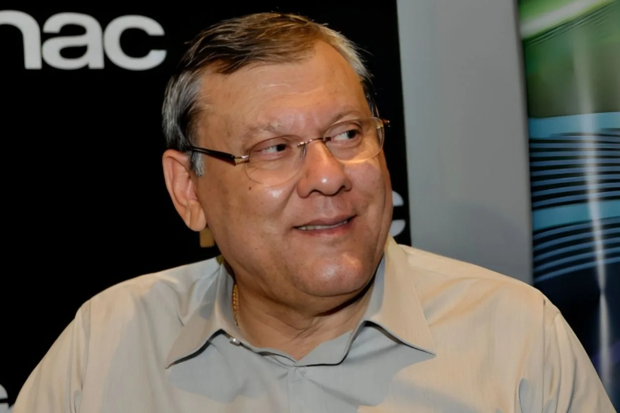 Milton Neves sugere “encolhimento” de torcida gigante no futebol brasileiro