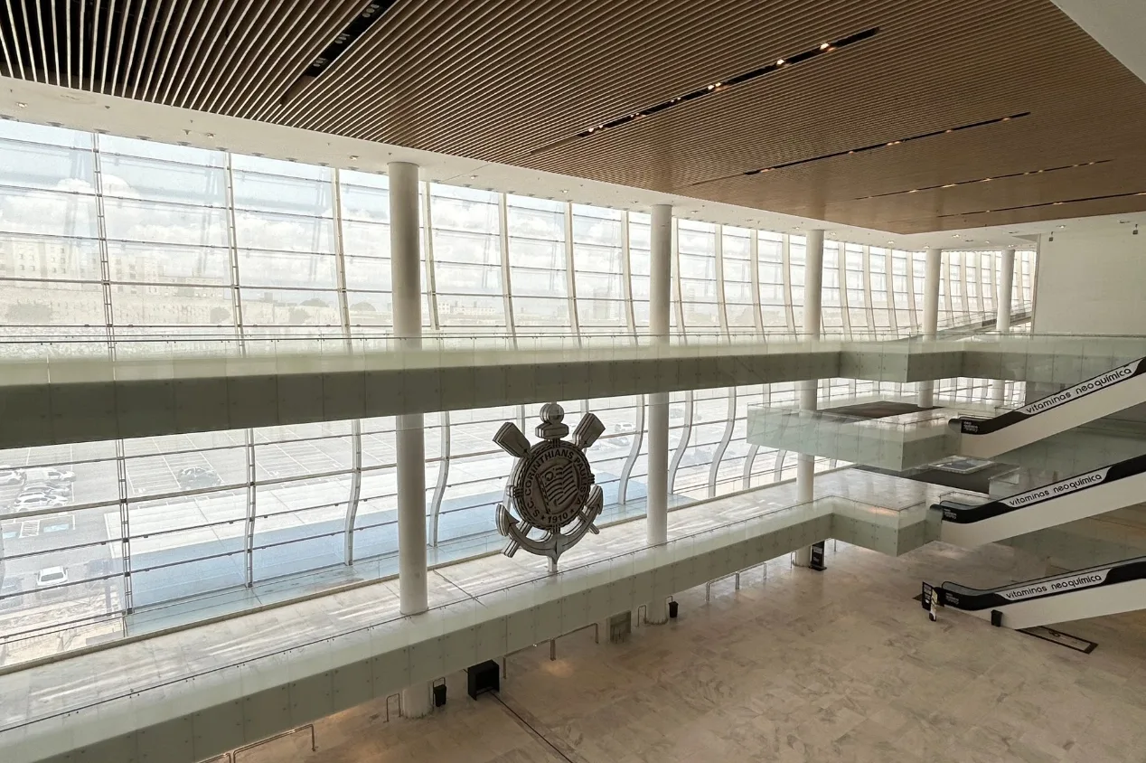 Marco Bello faz alerta ao Corinthians sobre dívidas: “O clube fecha”