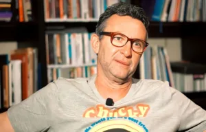 Neto aponta time do Brasileirão Série A que pode entrar em crise