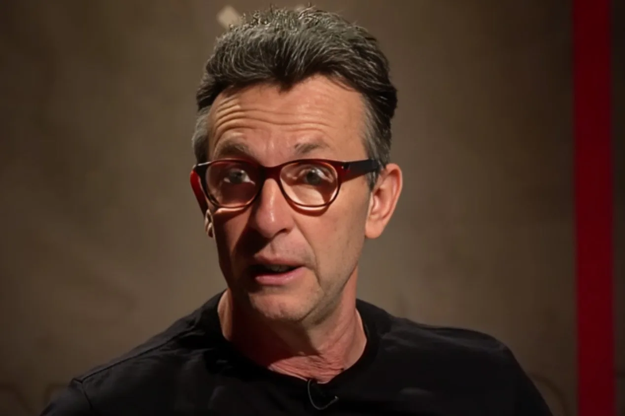 Craque Neto elege “frangueiro” do Brasileirão Série A: “Mão de maionese”