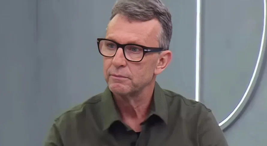 Neto crava camisa 9 diferenciado no futebol brasileiro hoje: “Gosto dele”