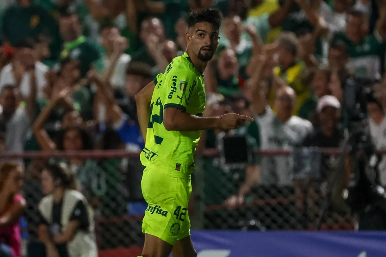 Neto e comentaristas da Band debatem Flaco López como ‘solução’ no Palmeiras