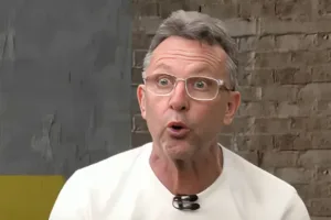 Neto descarta Flamengo e crava time que vai “nadar de braçada” no Brasil