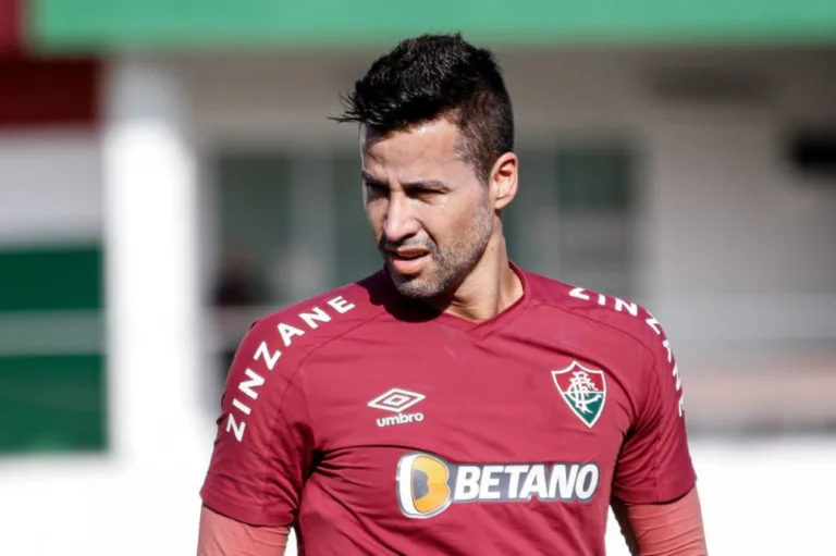 Neto elege três goleiros destaques do Brasil na atualidade