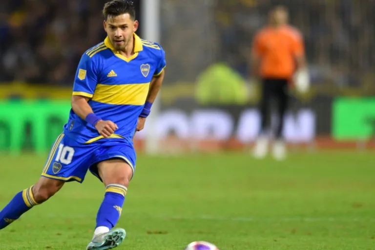 Botafogo anuncia contratação de Óscar Romero