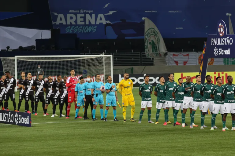 Palmeiras encarou Ponte Preta no Paulistão que ‘abriu’ série de títulos