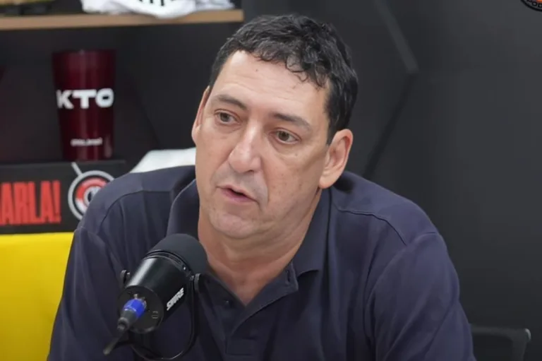 PVC descarta meia como camisa 10 da seleção brasileira