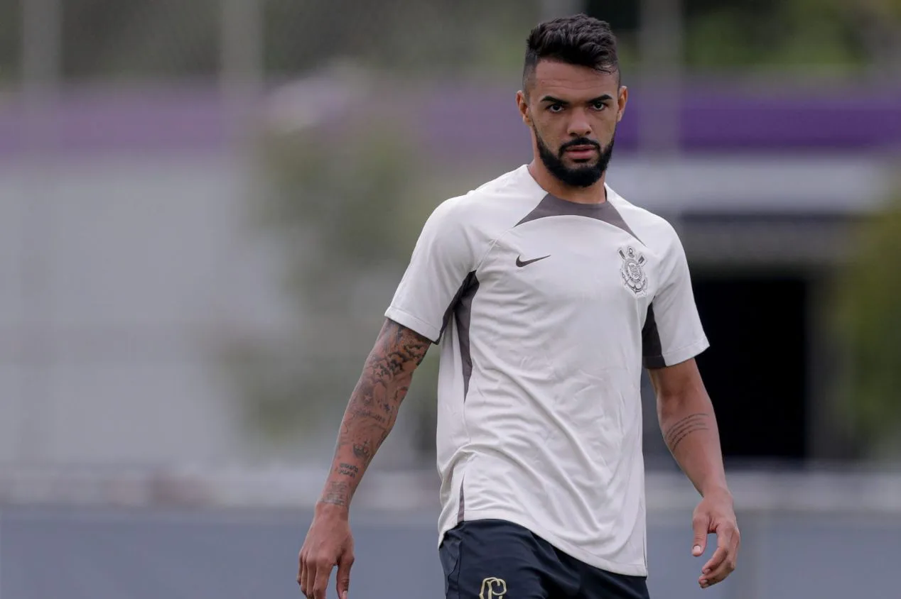 Corinthians confirma lesão de Raniele após jogo contra o Santo André