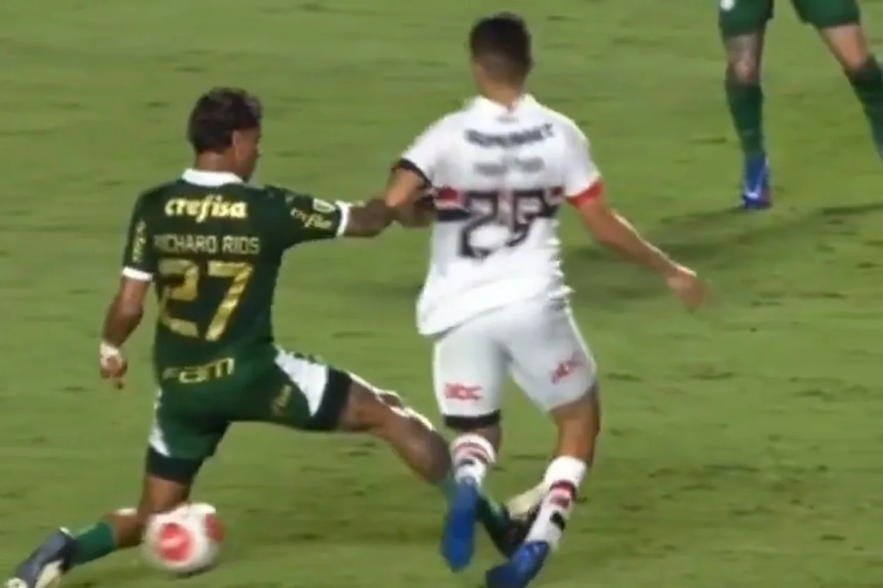 Vessoni detona VAR de SPFC x Palmeiras no Paulistão: “Se é o Fagner ou Felipe Melo”