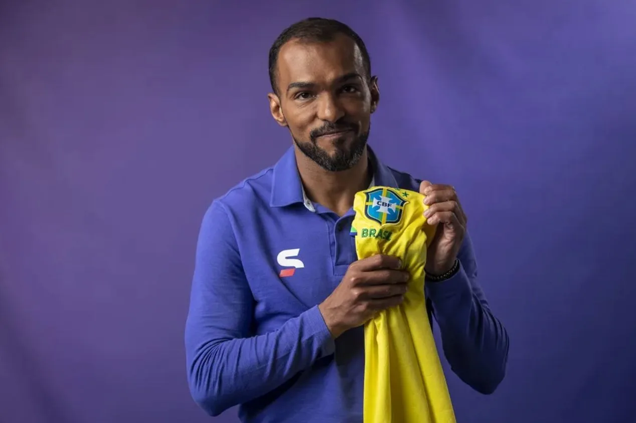 Richarlyson vê SPFC como candidato e elege “favoritaço” na Libertadores 