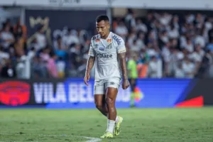 Expulso contra a Portuguesa, Otero pode pegar gancho e ‘complicar’ o Santos