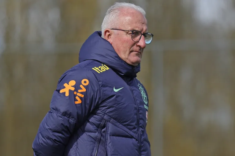 PVC projeta futuro da seleção brasileira de Dorival Júnior: “Vai dar trabalho”