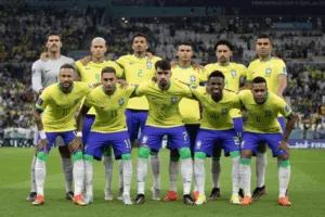 Lucas Paquetá revela quem mais se abalou após derrota para Croácia: “Estava destruído”