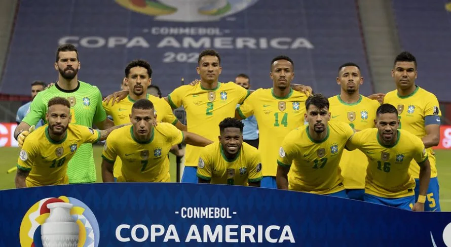 Sormani inclui Casemiro e Alisson em “barca” da seleção brasileira: “Tchau”