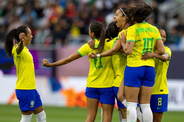 Vitória sobre o México confirma evolução da Seleção Feminina; confira a análise