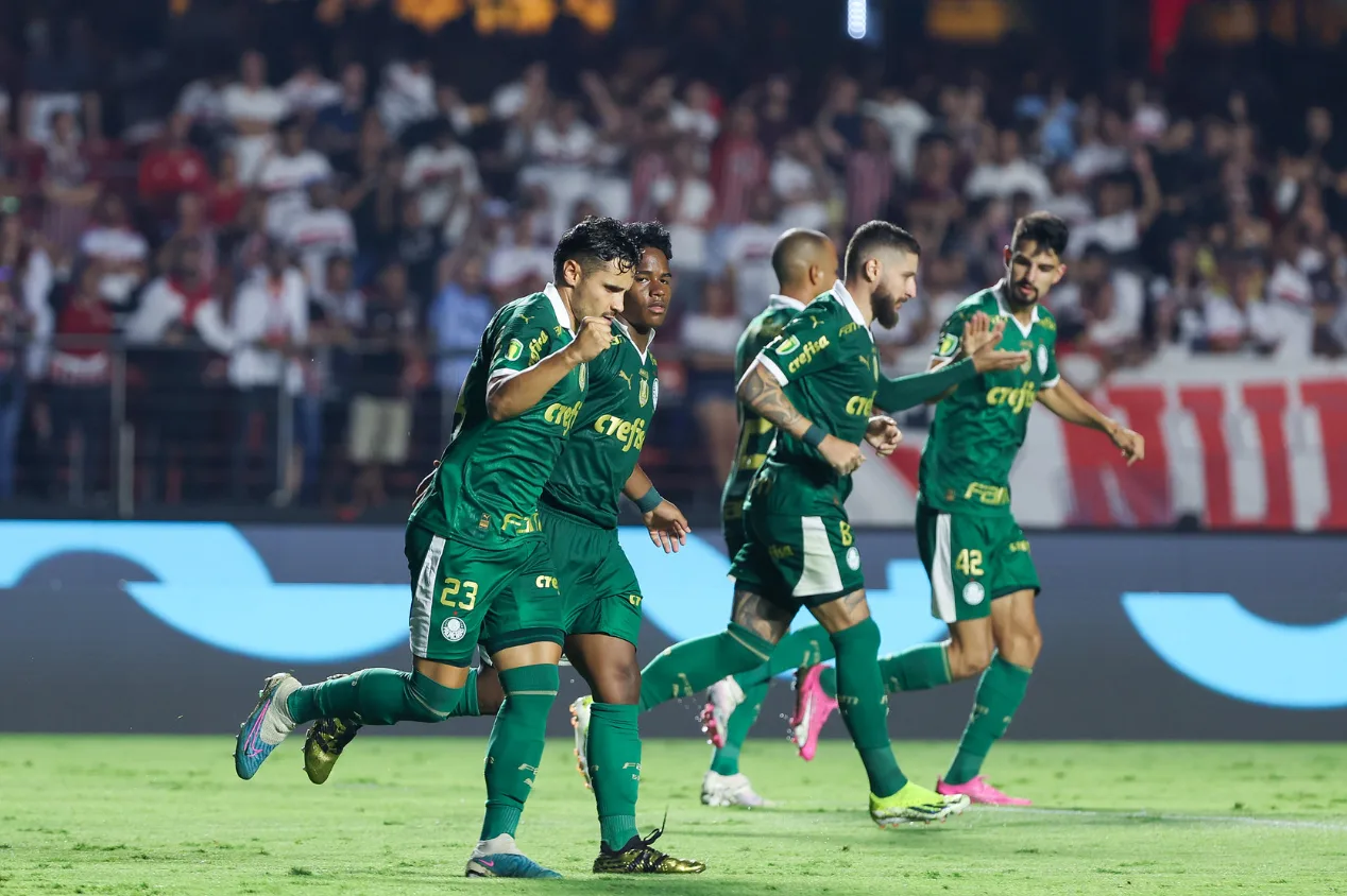 Velloso não descarta Palmeiras campeão invicto do Paulistão: “Tem tudo para ser”