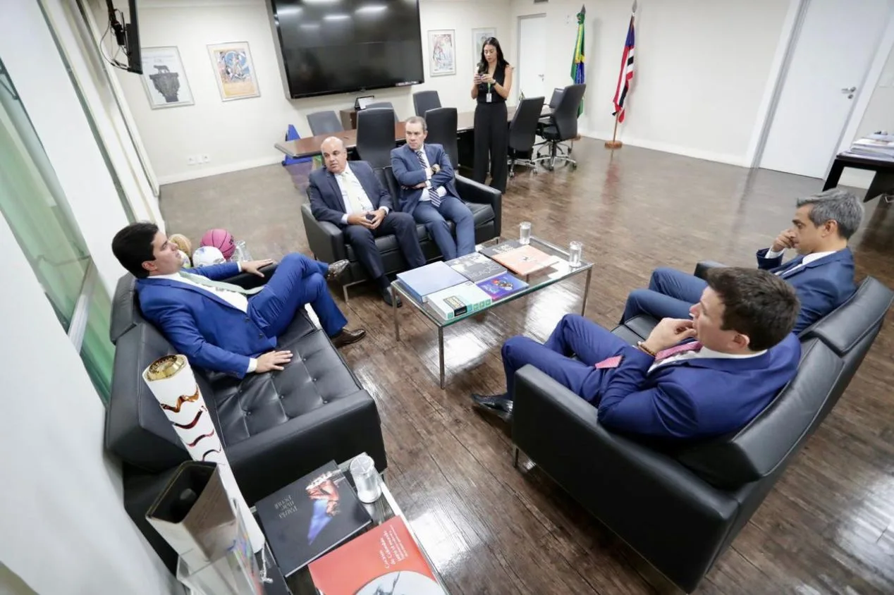 Presidente do Sport se reúne com autoridades em Brasília após atentado contra jogadores do Fortaleza