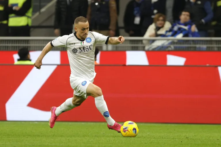 Agente revela negociações de jogador do Napoli com o Barcelona; saiba mais