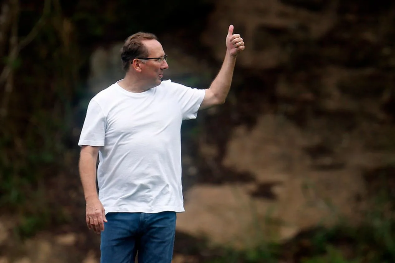 John Textor é denunciado pelo STJD por acusações contra arbitragem